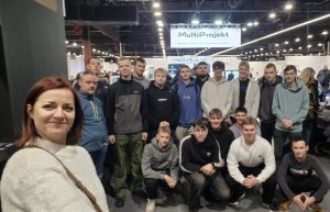 Klasa 4a odwiedziła targi Robotic Warsaw